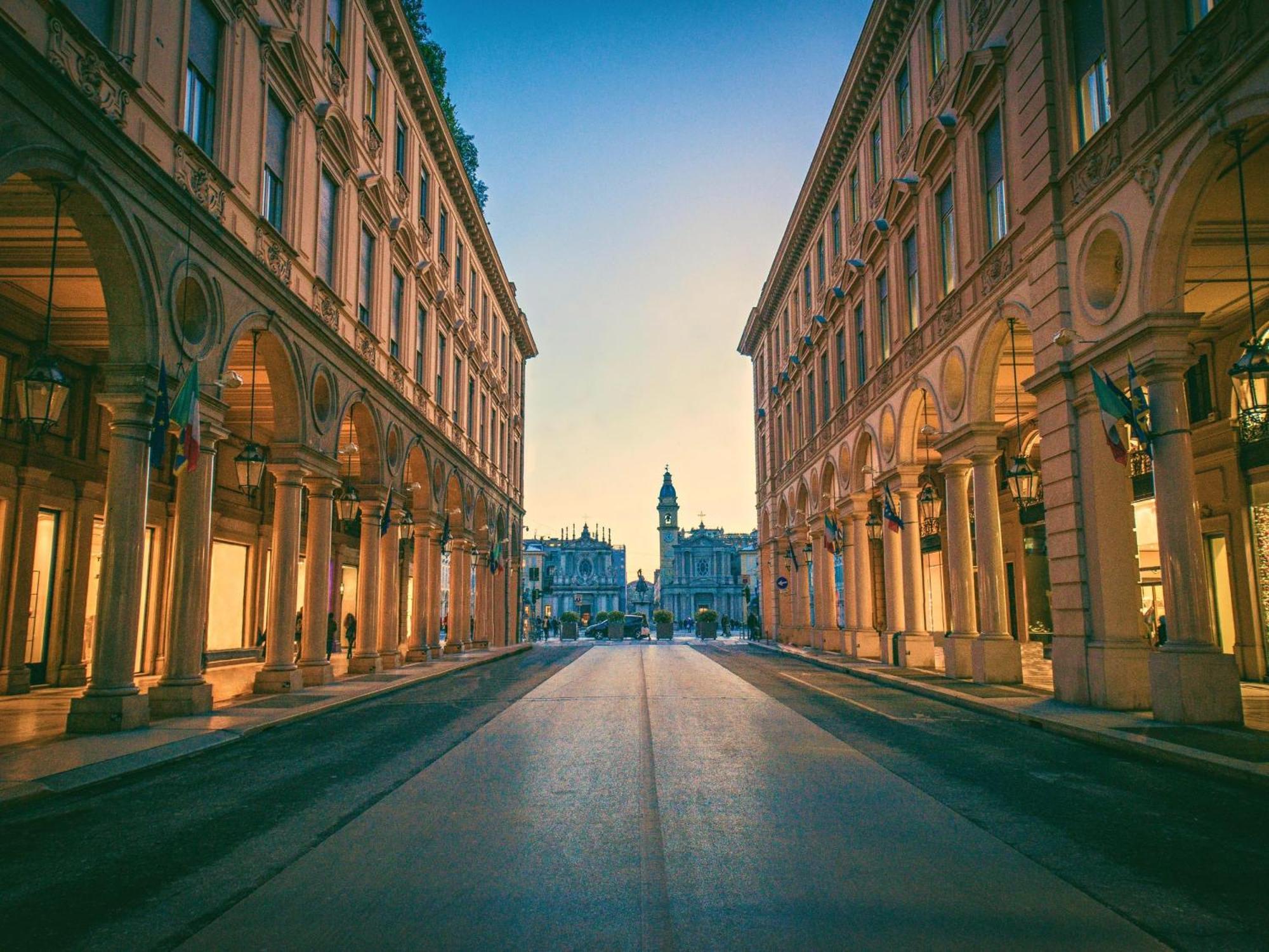 Апартаменты L'Oasi In Piazza Bodoni Турин Экстерьер фото